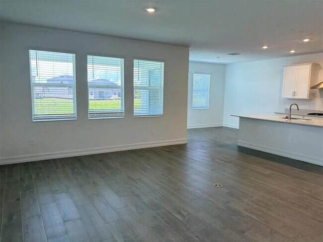 Building Photo - 7032 119th Ct E
