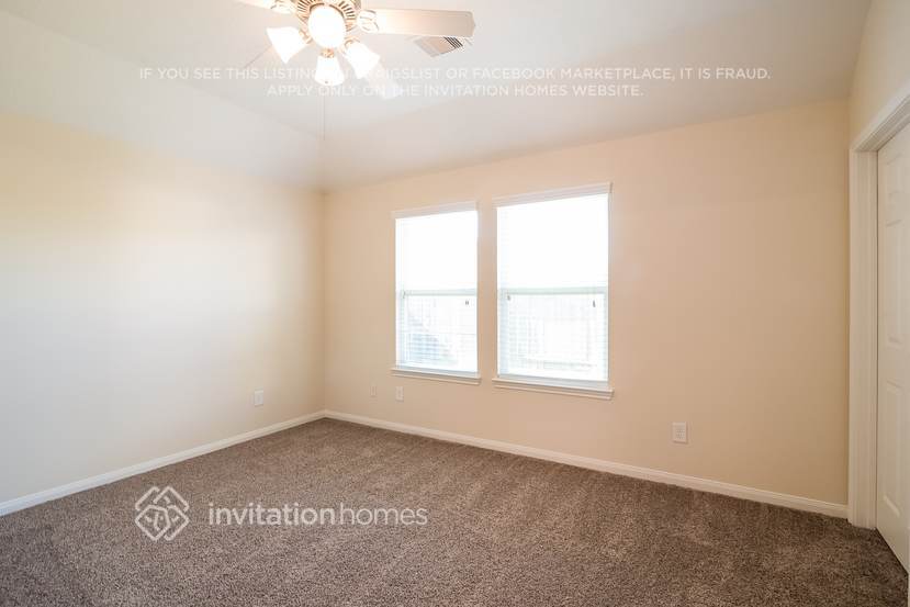 Building Photo - 5919 Deep S Dr