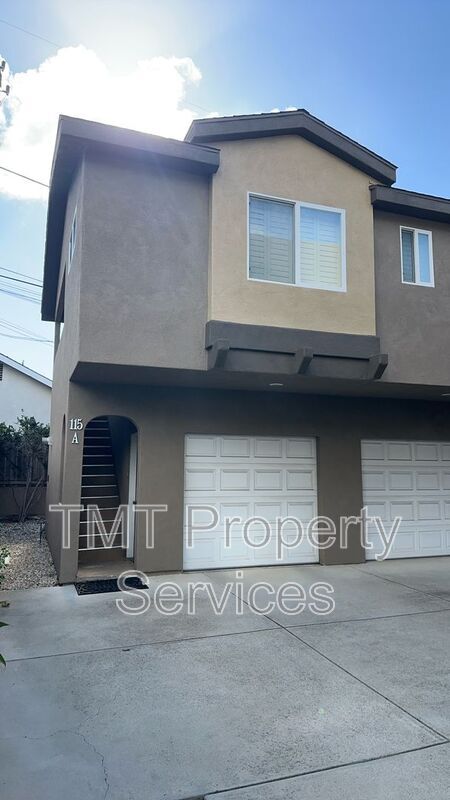 Building Photo - 115 Palomar Ave