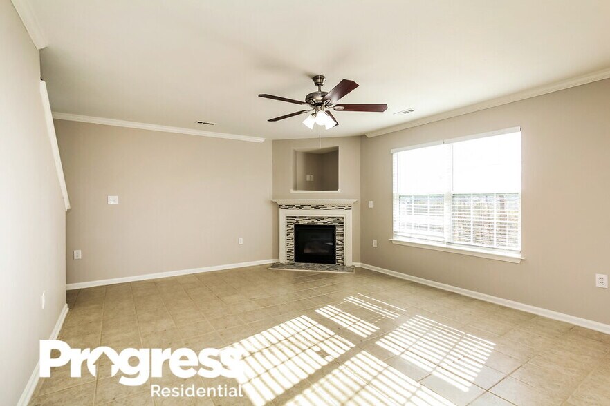 Building Photo - 4521 Oakburn Drive