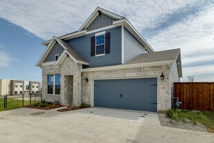 Building Photo - 2225 Offerande Dr