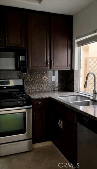 Building Photo - 24984 La Pantera