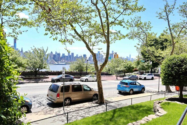 Building Photo - 6515 JFK Blvd E