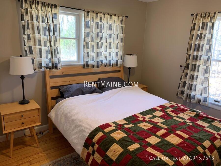 Building Photo - 1844 Essex St