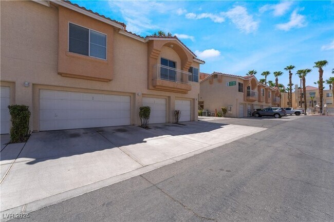 Building Photo - 5000 Red Rock St