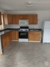 Building Photo - S308 Sabin Ave