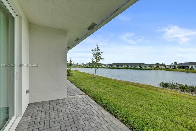 Building Photo - 3783 Harborside Ave