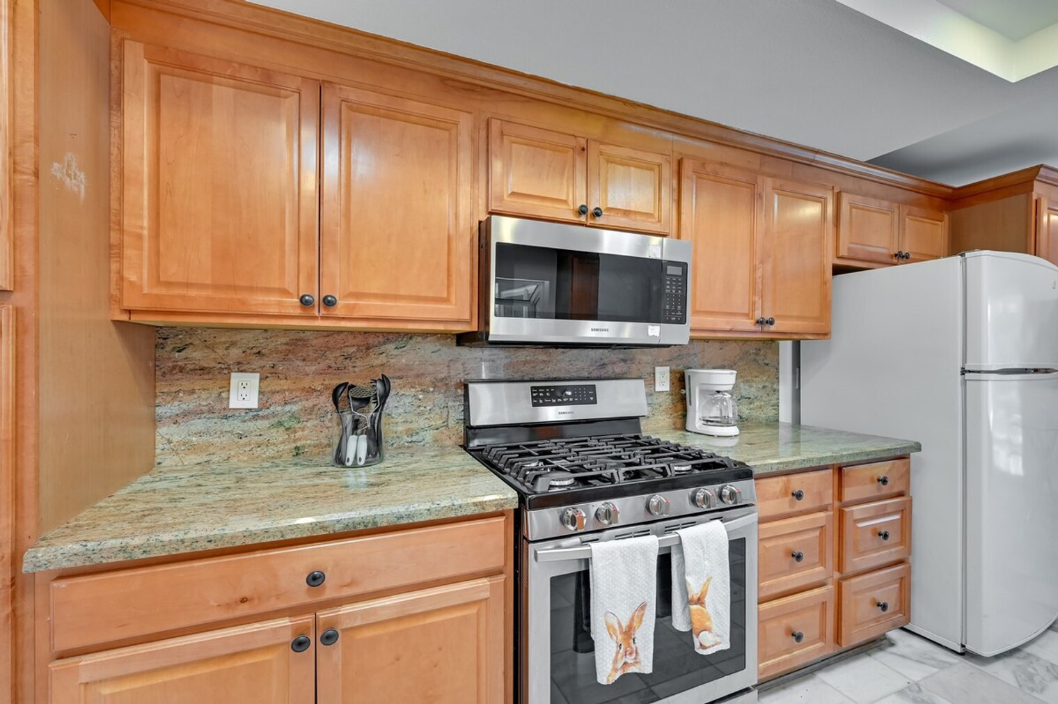 Building Photo - 719 Mahogany Dr