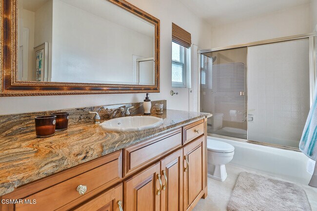 Building Photo - 2367 Silver Spring Dr