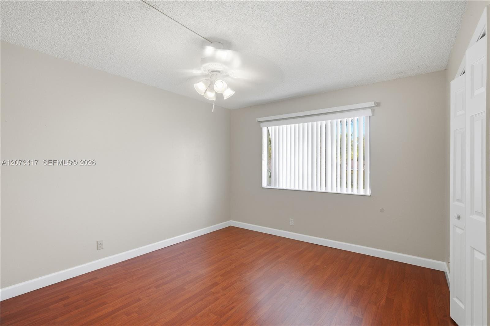 Building Photo - 16252 Laurel Dr