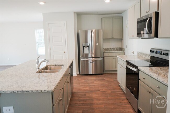 Building Photo - 391 Coconut Dr