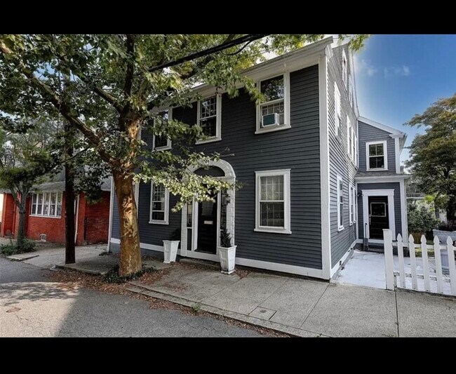 47 Sheldon St 47 Sheldon St Providence RI 02906 Apartment Finder