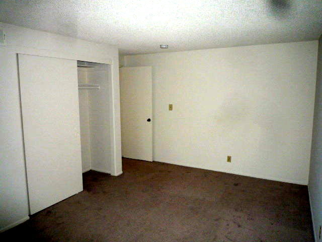 Building Photo - 7882 Comstock Cir
