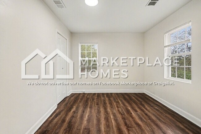 Building Photo - 5799 Redan Rd