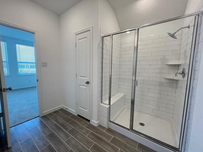 Building Photo - 4202 Balboa Dr