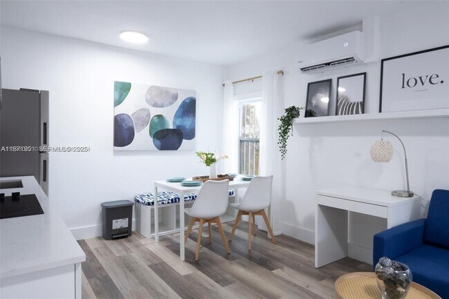 Building Photo - 790 NW 60th St