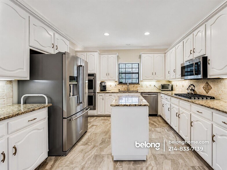 Building Photo - 7344 Briarnoll Dr