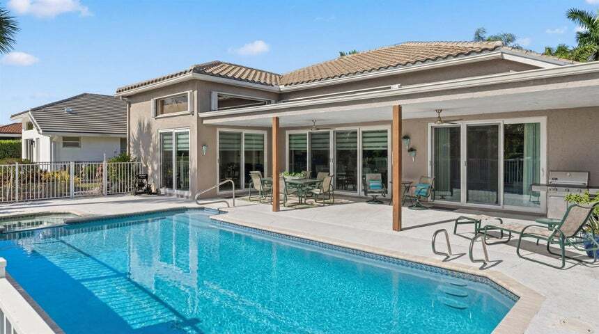 Building Photo - 4841 Exeter Estate Ln