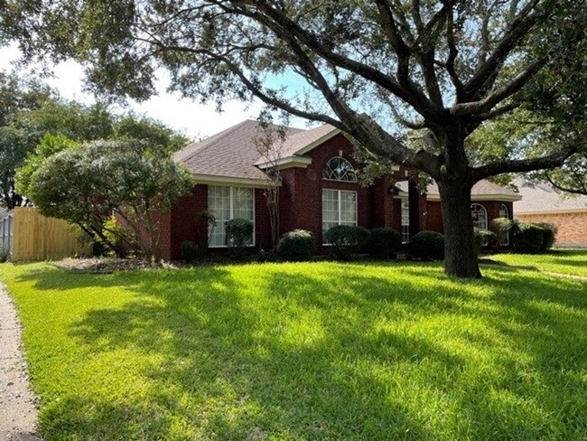 Building Photo - Available Now! No Pets! Beautiful 4 bed/2....