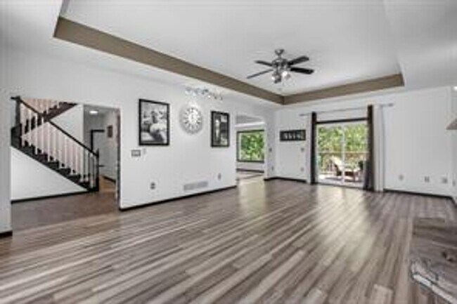 Building Photo - Spacious 5-Bed Walkout Home with Over 3,500 Sq. Ft. of Living Space