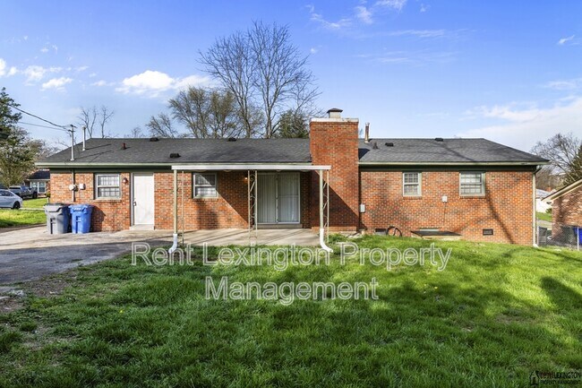 Building Photo - 1036 Whitehall Pl