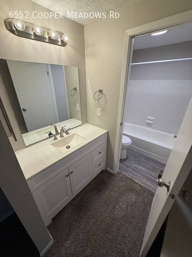 Building Photo - 6552 Cooper Meadows Rd