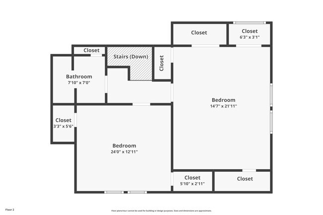 Building Photo - 1234 Beach Dr NE