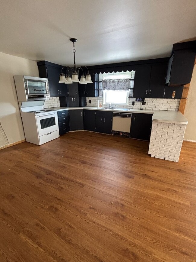 Building Photo - Country Home Rent-to-Own! 3BD/2BA