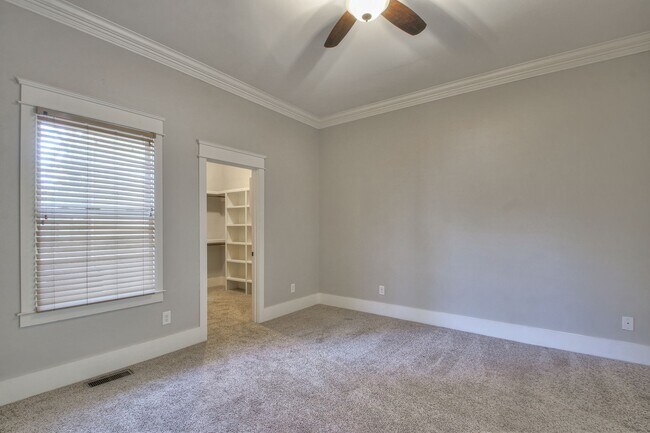 Building Photo - Great East Nashville 3BR Home