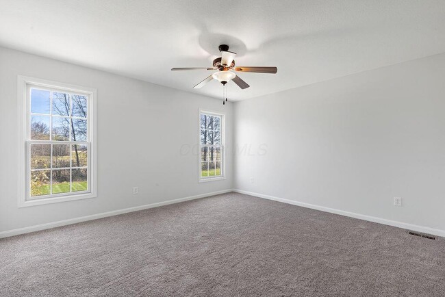 Building Photo - 100 Bermuda Dr