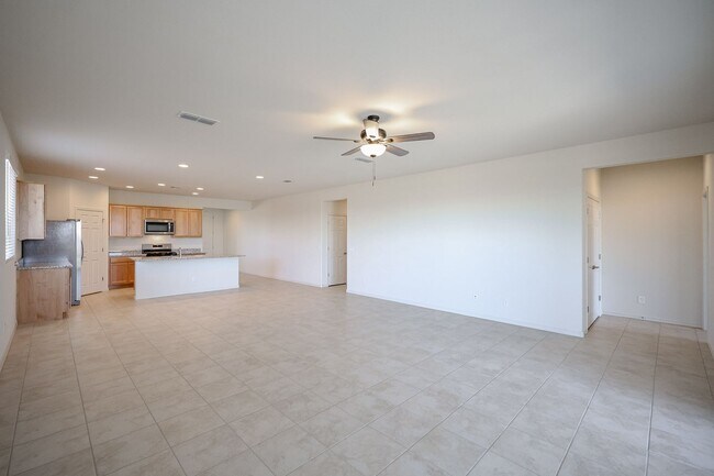 Building Photo - New 4 Bedroom + Den Home in Asante Community