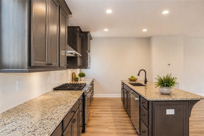 Building Photo - 210 Gress Rd