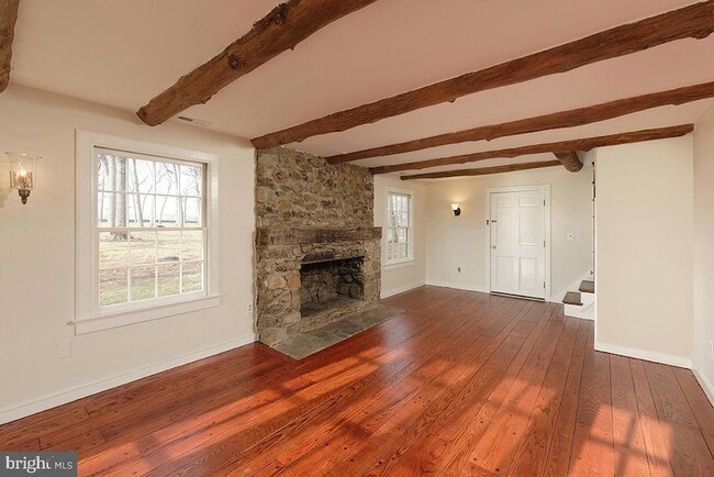 Building Photo - 2083 Atoka Rd