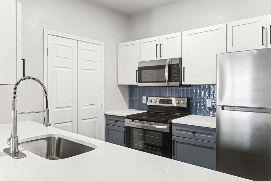 Primary Photo - Sagebrush