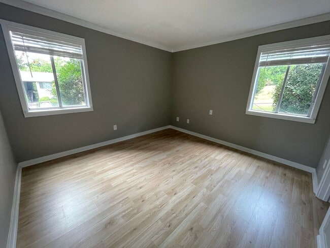 Building Photo - Condominium for rent near Downtown Birming...