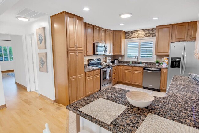 Building Photo - 58 Comanche Ct