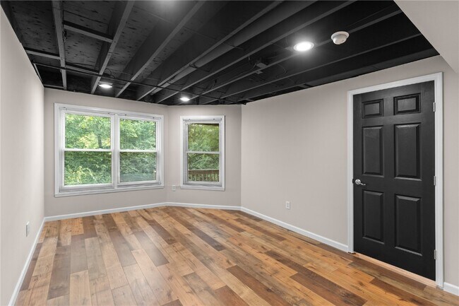 Building Photo - 178 Cascade Cir Dr