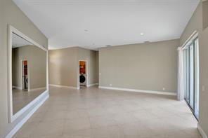 Building Photo - 5977 NW 73rd Ct