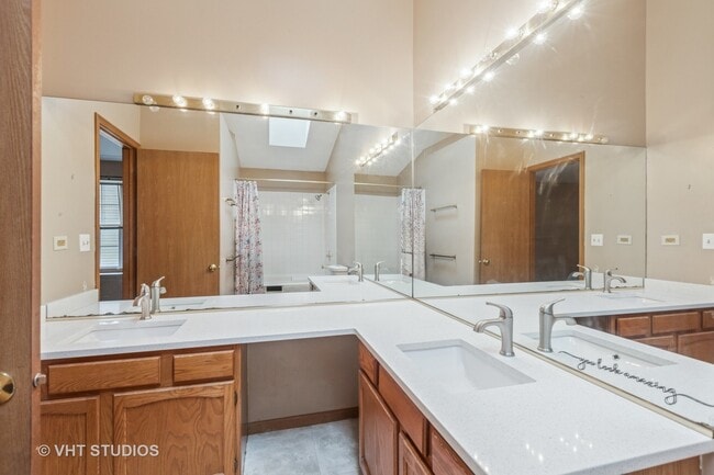 Building Photo - 1539 Apple Grove Ln