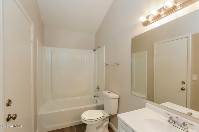 Building Photo - 13232 N 56th Ave