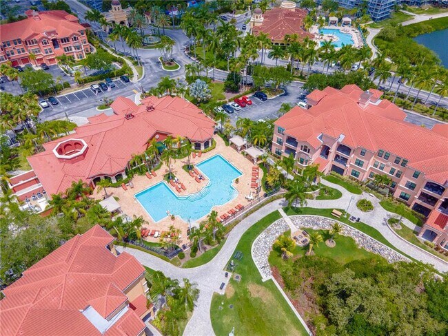 Building Photo - 2713 Via Murano