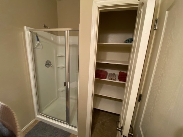 Building Photo - 18096 W Paradise Ln