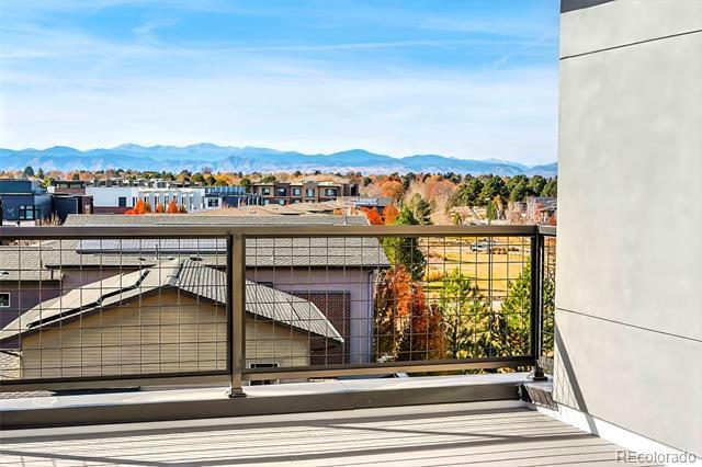 Building Photo - 16 Oneida Ct