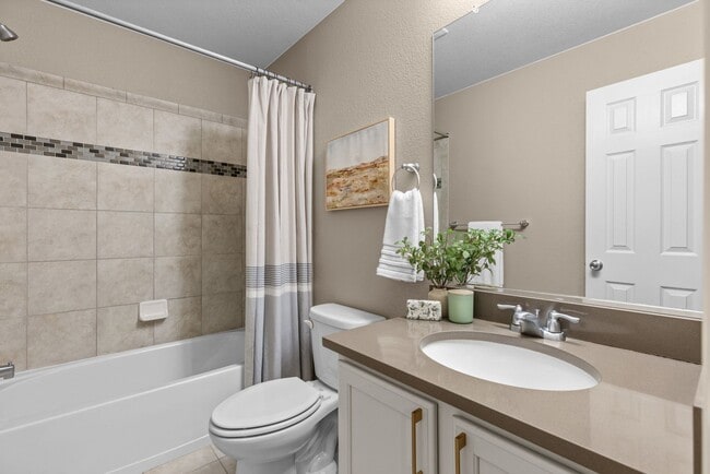 Building Photo - Beautifully Upgraded 3-Bedroom Home in Prairie Village with Finished Basement