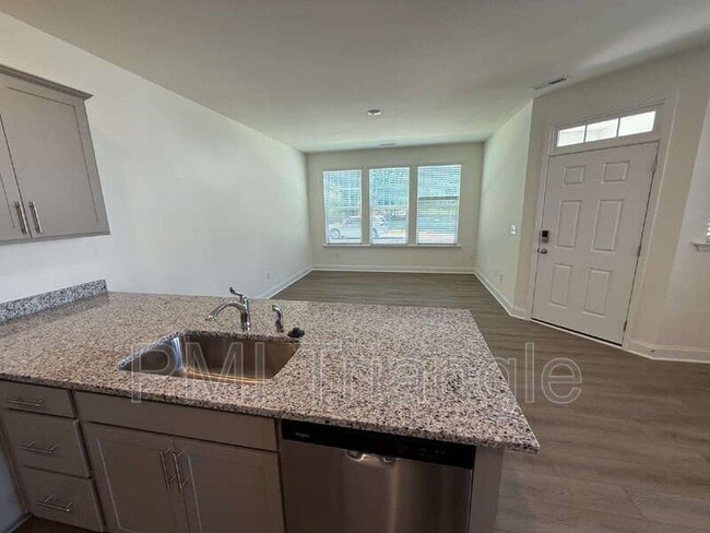 Building Photo - 6401 Granite Quarry Dr