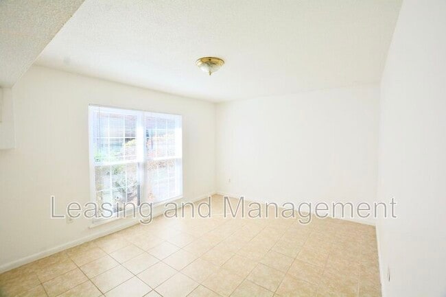 Building Photo - 650 Cornell St