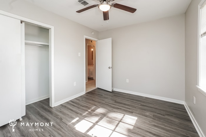 Building Photo - 378 Barrow St