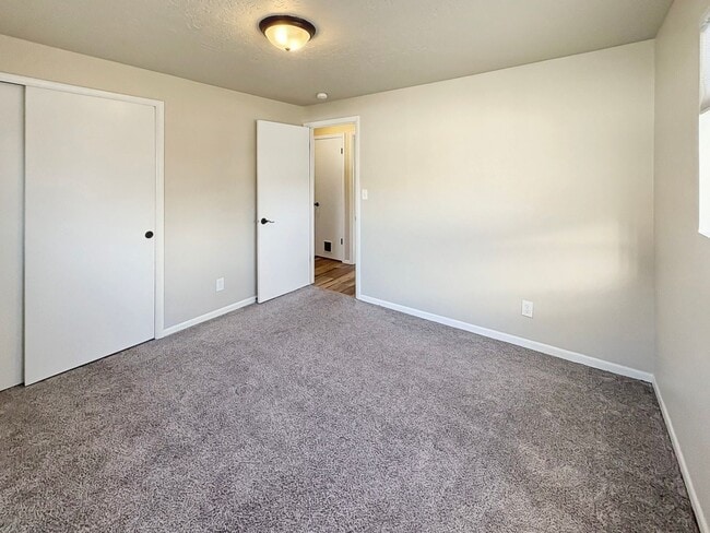 Building Photo - 3-Bedroom Boise Home with Outdoor Fireplace, Fenced Yard & LVP Flooring Near Downtown | $500 Off ...