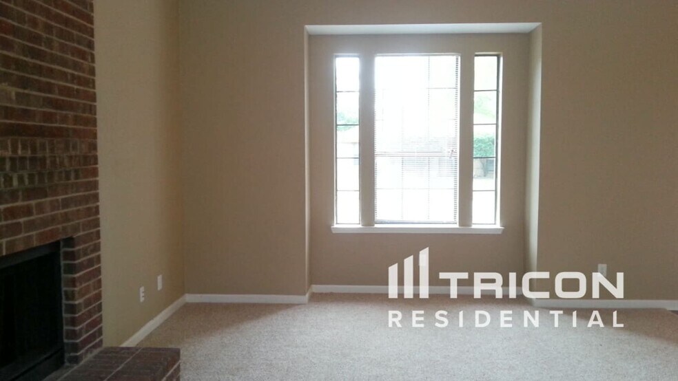 Building Photo - 7601 Cornell Dr