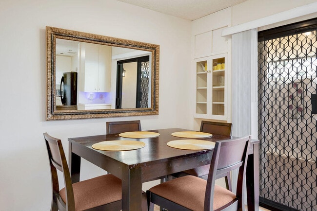 Building Photo - 48728 Desert Flower Dr
